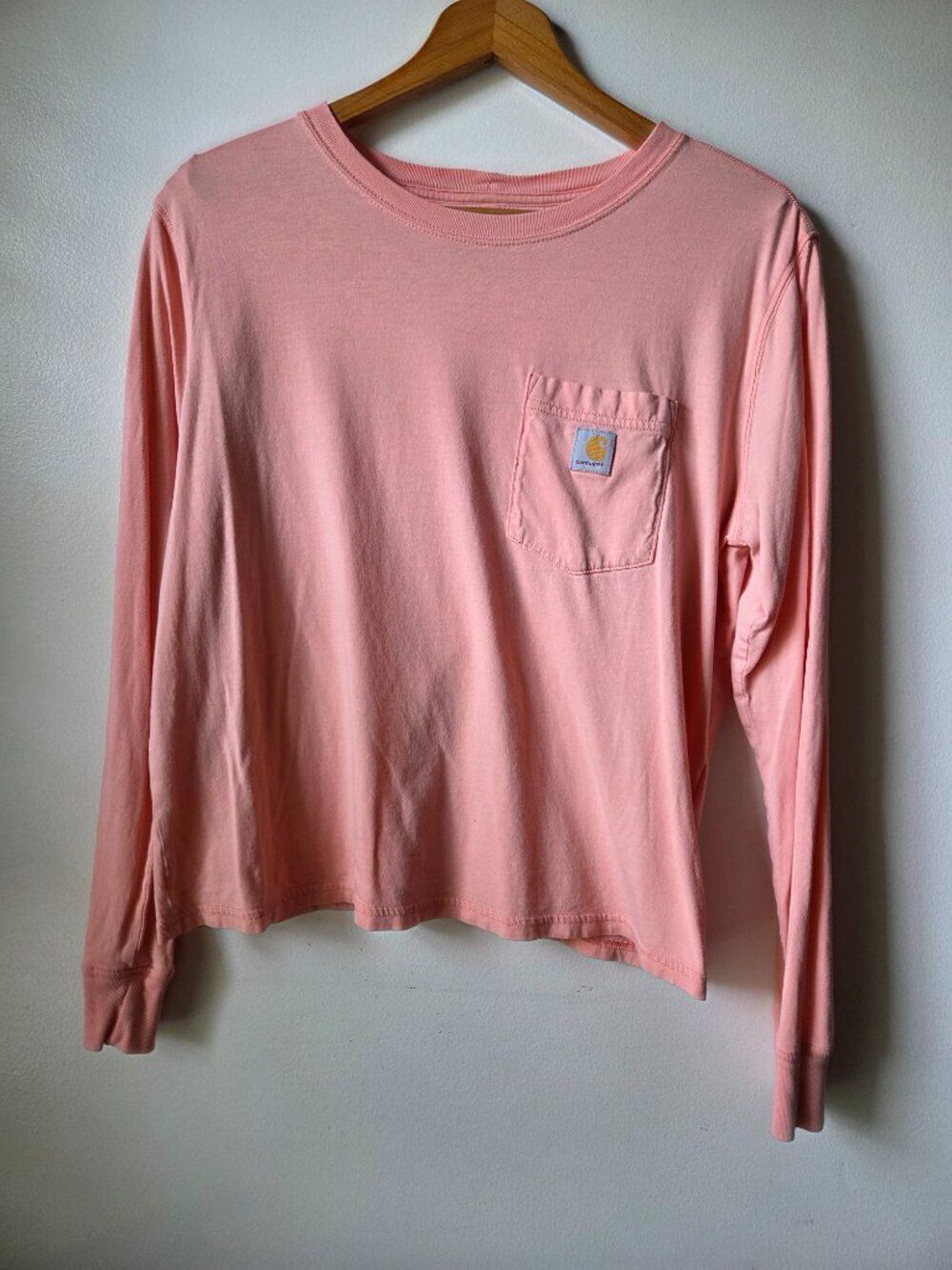 EUC CARHARTT CORAL LOOSE FITTING LONG SLEEVES TEE SIZE SMALL
